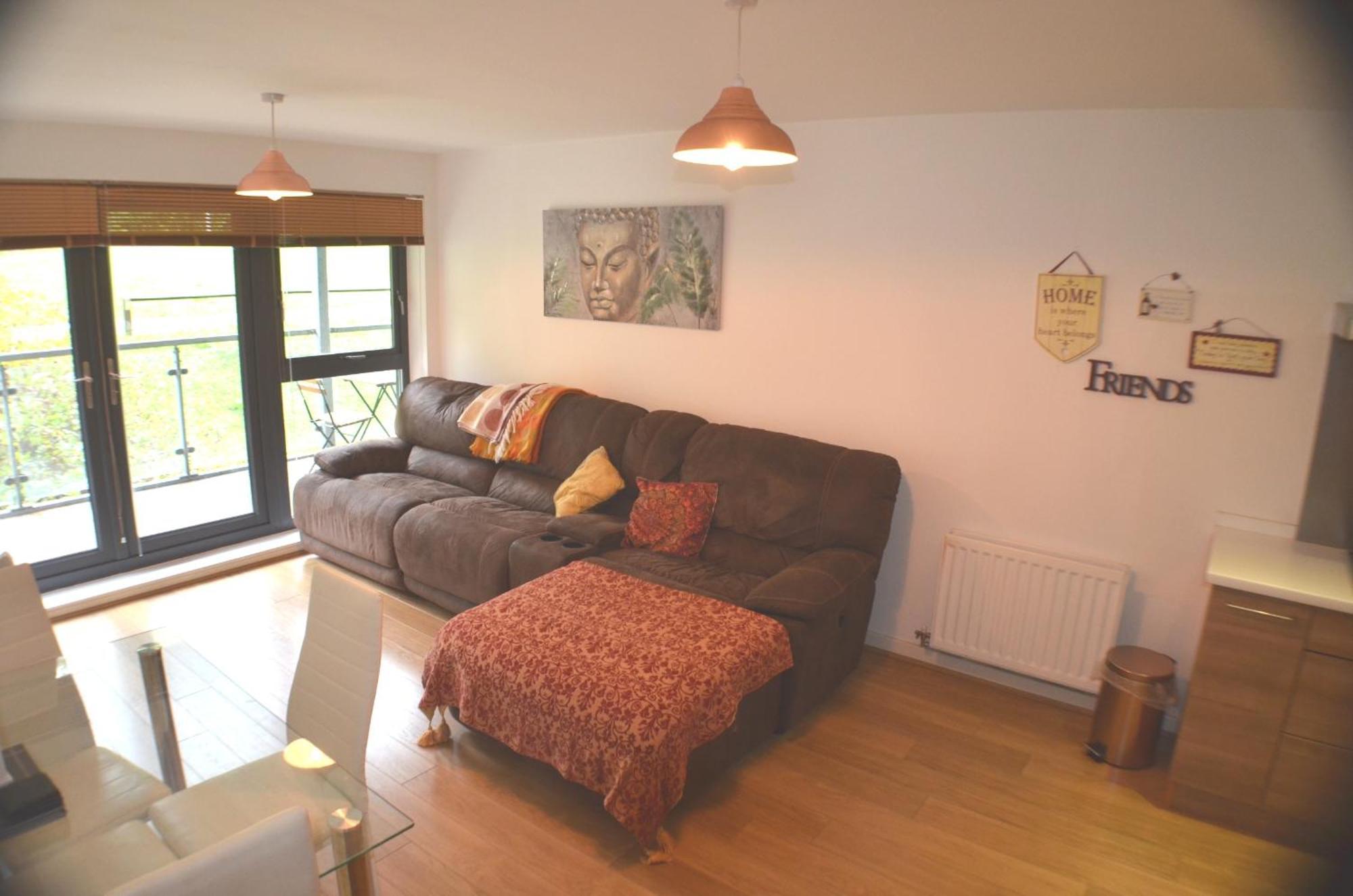 Brentwood Town Retreat - Large 2 Bedroom Apartment Bagian luar foto